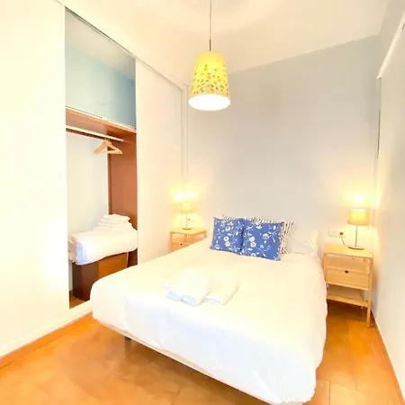 Comfortable Studio Old Town, Parking Optional Seville Exterior photo