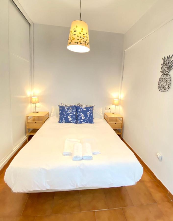 Comfortable Old Town, Parking Optional Apartment
